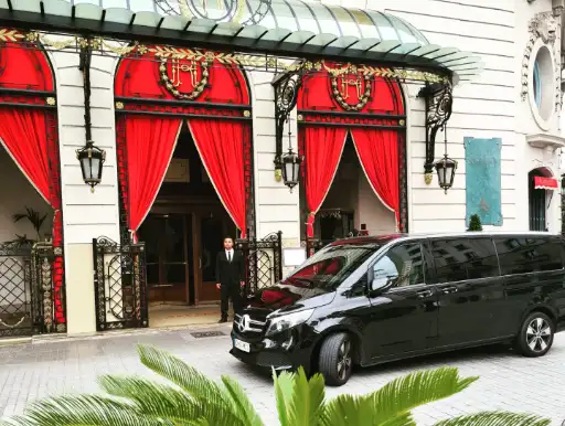 Servicio personalizado con énfasis en la comodidad y la puntualidad