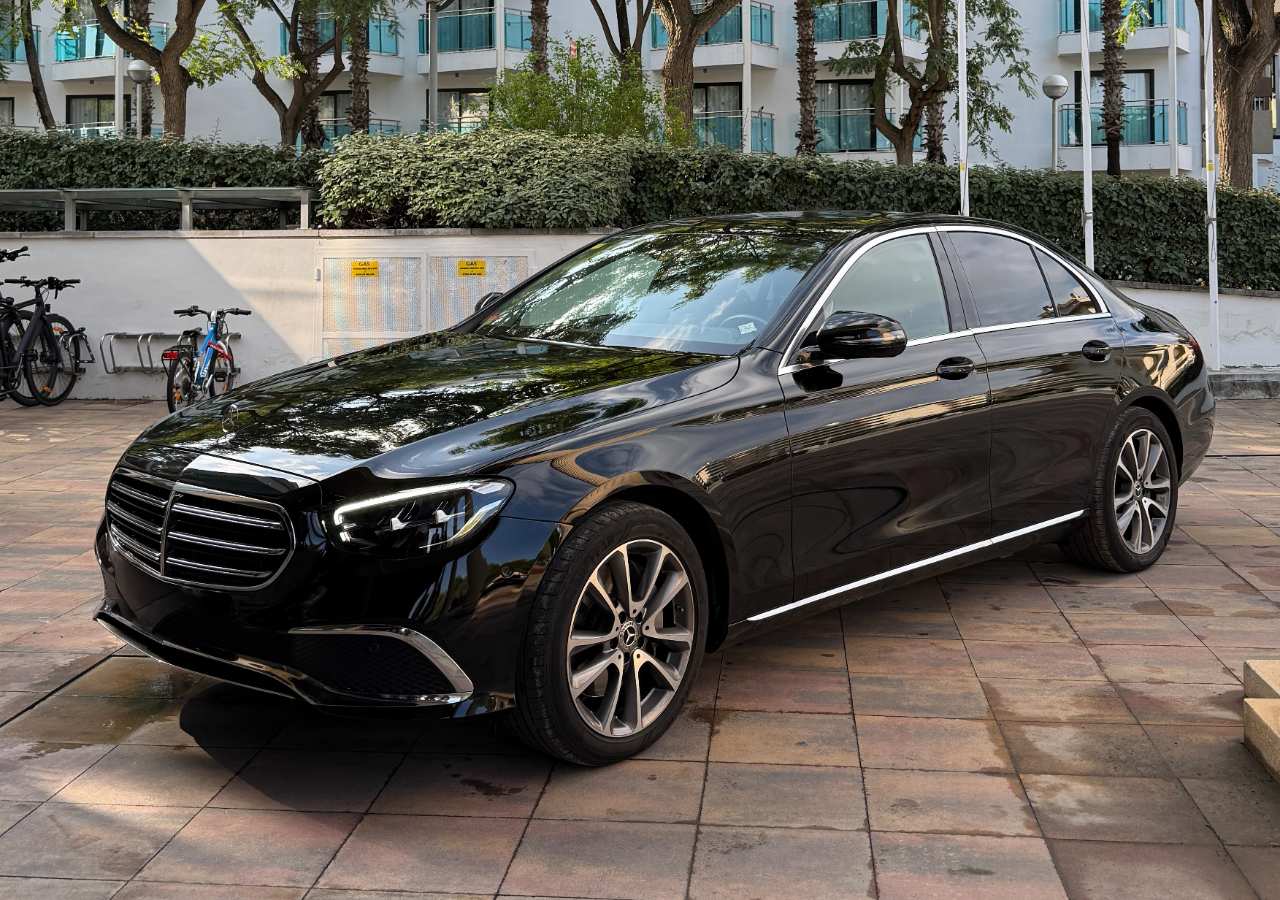 Mercedes-Benz E-Class (2024)