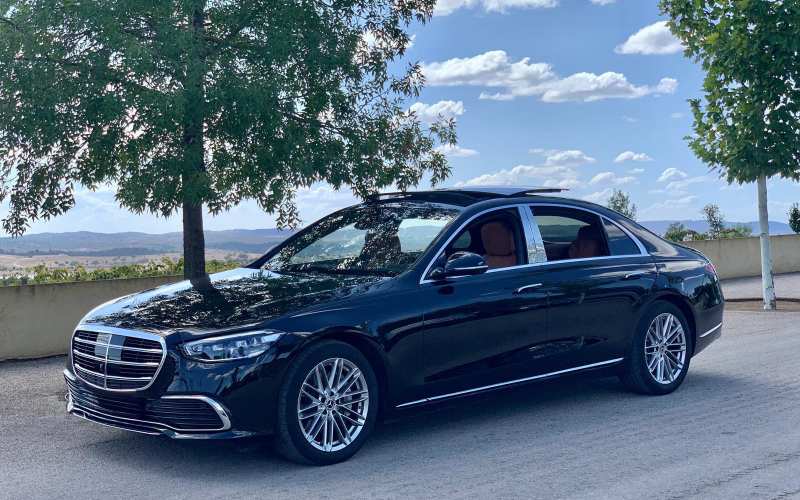 Mercedes Benz S-Class (2024)